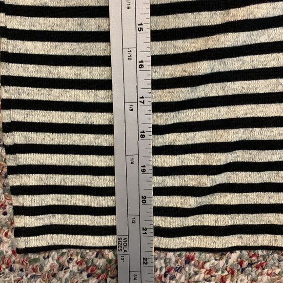 Zara Black Gray Striped Long Sleeve Turtleneck Soft Sweater Top Size S - Picture 7 of 9